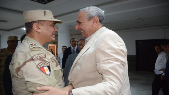 بالصور:محافظ الغربية يستقبل مساعد رئيس هيئة عمليات القوات المسلحة في ختام فعاليات التدريب العملي المشترك “صقر 156”