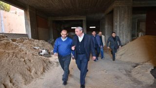 بالصور:محافظ الغربية يتفقد الأعمال الجارية بمشروع إنشاء المبنى الإداري الجديد لديوان المحافظة بعروس الدلتا بنسبة تنفيذ 75%