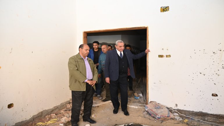 بالصور:محافظ الغربية يتفقد الأعمال الجارية بمشروع إنشاء المبنى الإداري الجديد لديوان المحافظة بعروس الدلتا